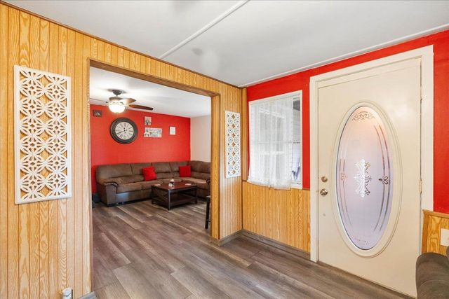 116 E Randolph Street, Stoughton, WI 53589
