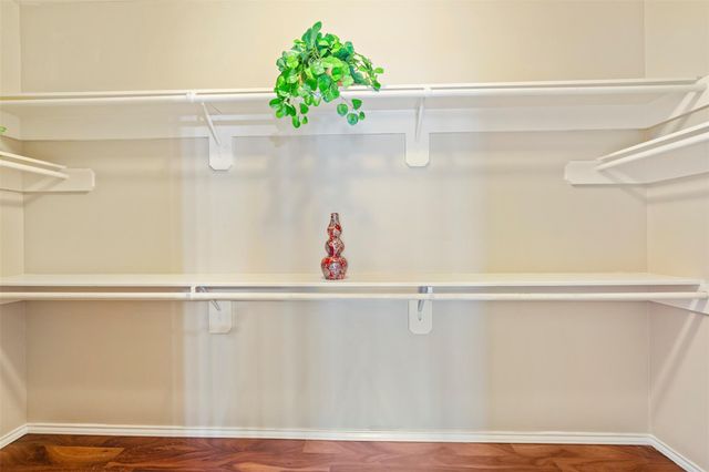 7218 Broadelm Drive, Houston, TX 77095