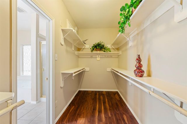 7218 Broadelm Drive, Houston, TX 77095