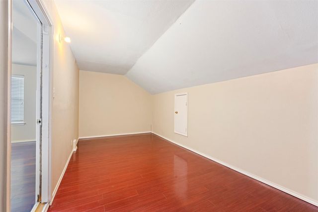 7218 Broadelm Drive, Houston, TX 77095