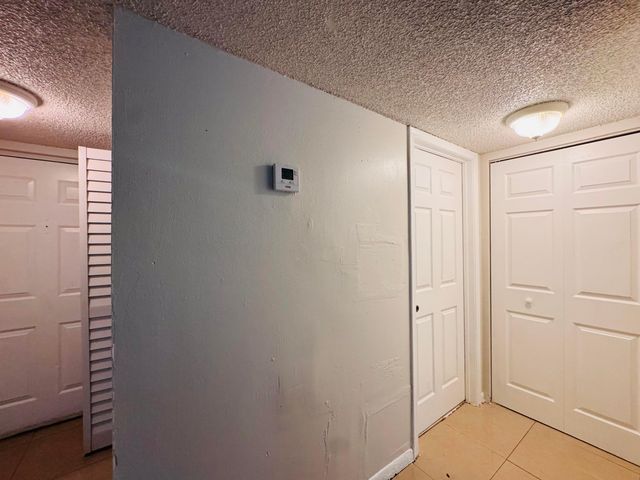 2050 N CONGRESS Avenue 102, West Palm Beach, FL 33401