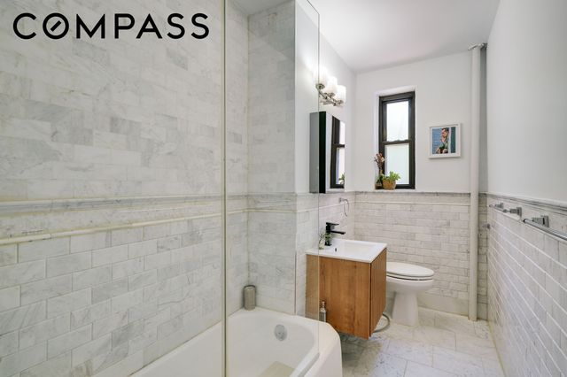14350 Hoover Ave Apt 107, New York City, NY 11435
