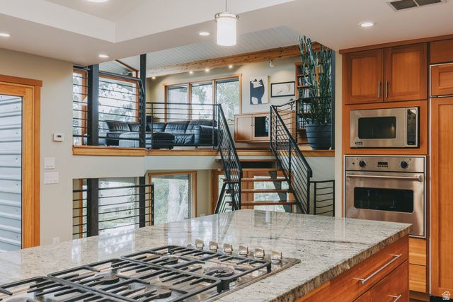 725 E 18TH AVE, Salt Lake City, UT 84103