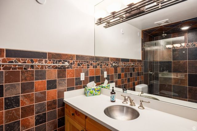 725 E 18TH AVE, Salt Lake City, UT 84103