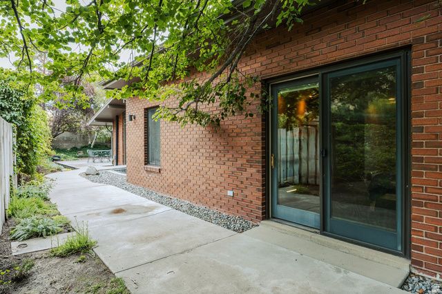 725 E 18TH AVE, Salt Lake City, UT 84103