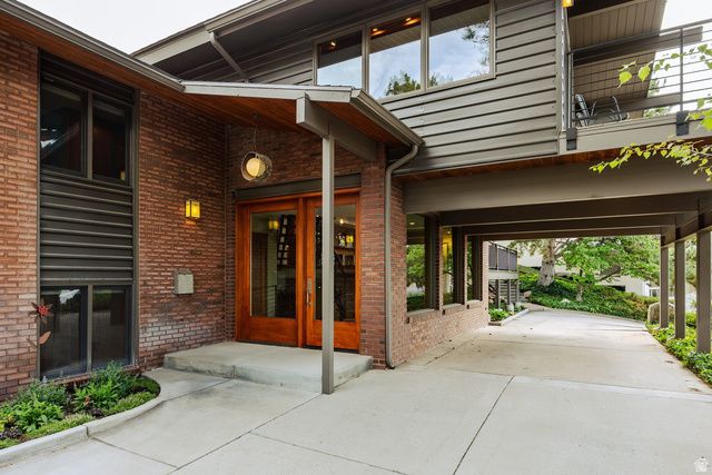725 E 18TH AVE, Salt Lake City, UT 84103