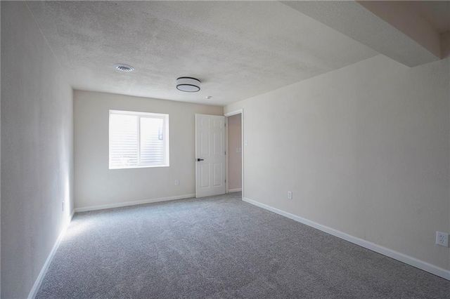 804 Parma Way, Gardner, KS 66030