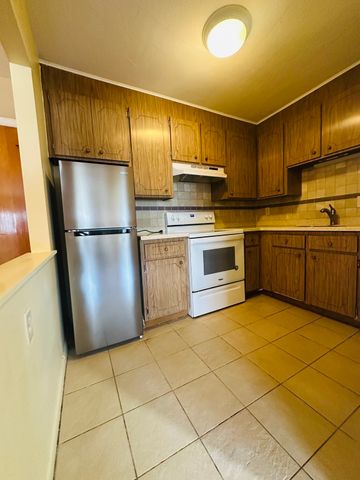624 Hyde Park Ave C3, Boston, MA 02131