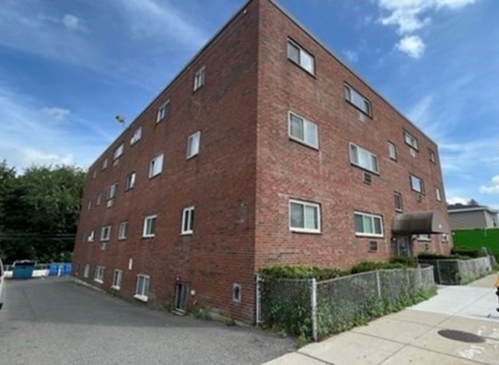 624 Hyde Park Ave C3, Boston, MA 02131