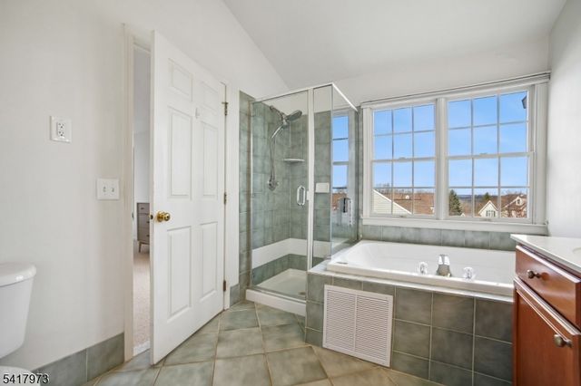 266 Patriot Hill Dr, Bernards Twp., NJ 07920