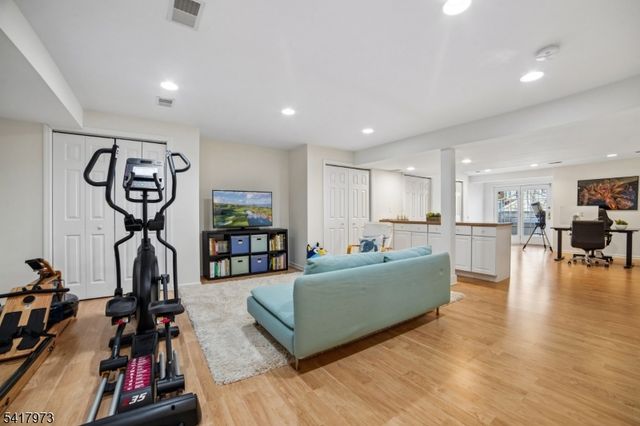 266 Patriot Hill Dr, Bernards Twp., NJ 07920