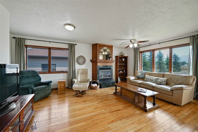 88 Kirsha Lane, Bozeman, MT 59718