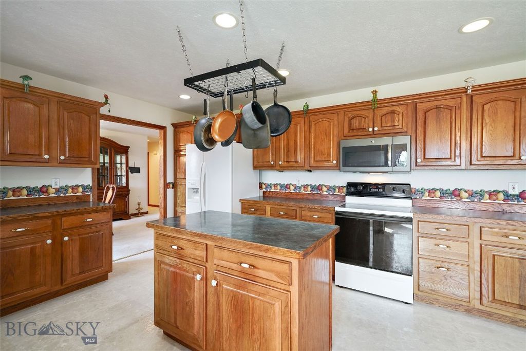 88 Kirsha Lane, Bozeman, MT 59718 photo 3