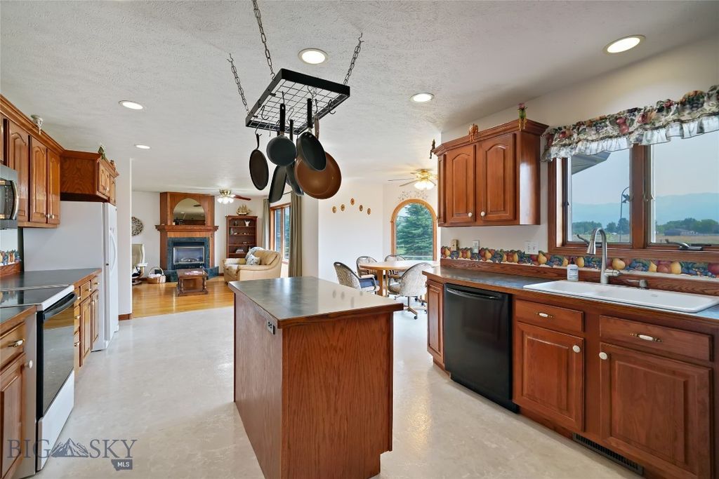 88 Kirsha Lane, Bozeman, MT 59718 photo 5
