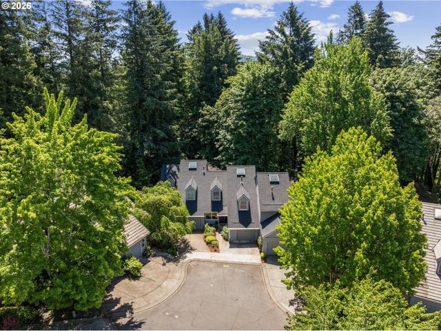 3484 DEVONSHIRE Dr, Lake Oswego, OR 97035