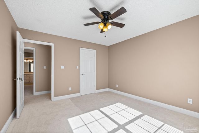 404 Shorewood Cir, Pensacola, FL 32507