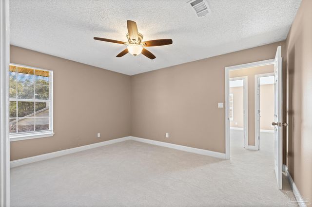 404 Shorewood Cir, Pensacola, FL 32507