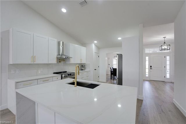 2822 NW 7th TER, Cape Coral, FL 33993