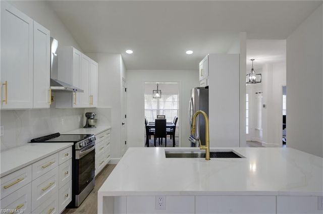 2822 NW 7th TER, Cape Coral, FL 33993