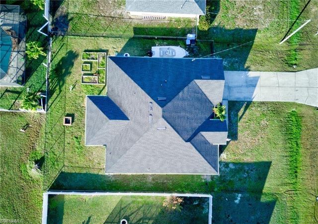 2822 NW 7th TER, Cape Coral, FL 33993