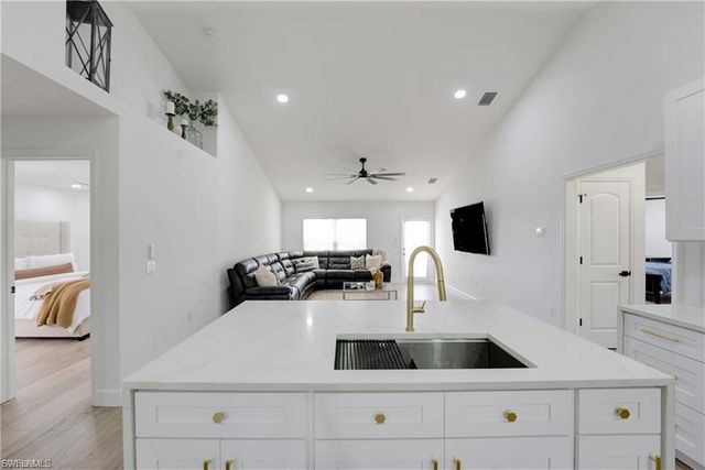 2822 NW 7th TER, Cape Coral, FL 33993