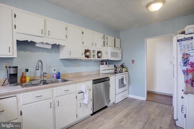 2688 ROCKY SPRING RD, Chambersburg, PA 17201