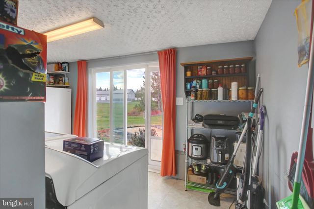 2688 ROCKY SPRING RD, Chambersburg, PA 17201