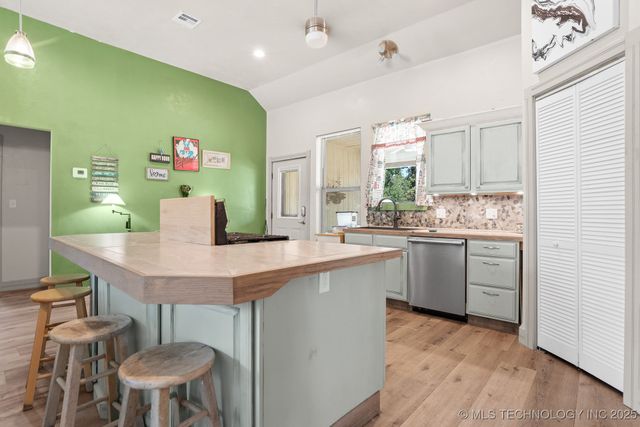 2516 Elm Road, Sulphur, OK 73086