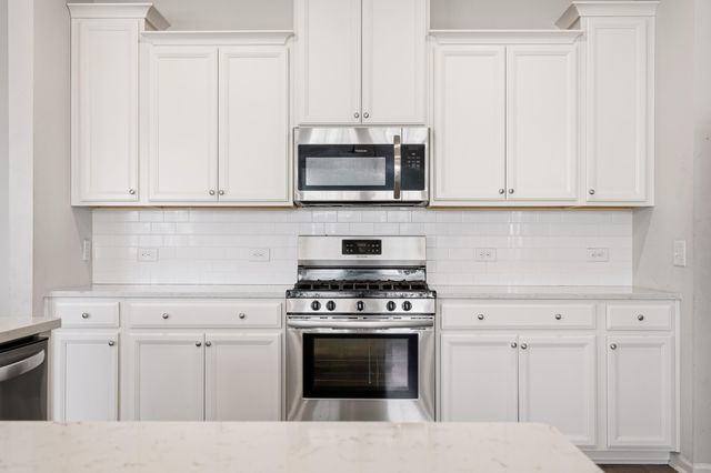 137 Daniels Creek Circle, Goose Creek, SC 29445