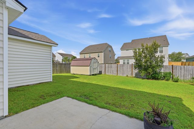 137 Daniels Creek Circle, Goose Creek, SC 29445
