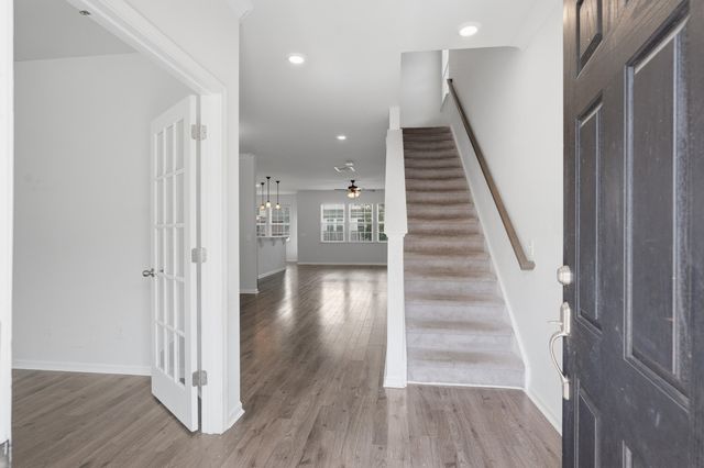 137 Daniels Creek Circle, Goose Creek, SC 29445