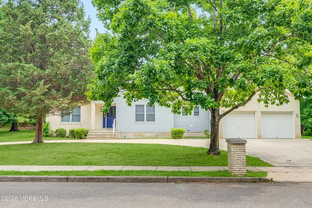 1778 Greenwood Road, Toms River, NJ 08753
