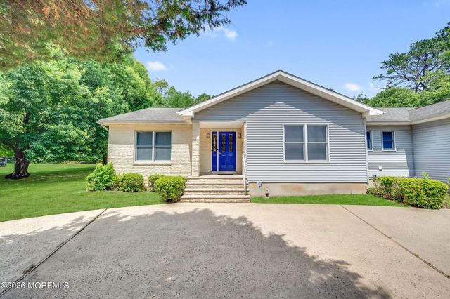 1778 Greenwood Road, Toms River, NJ 08753