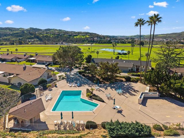 32 Via Casitas, Bonsall, CA 92003