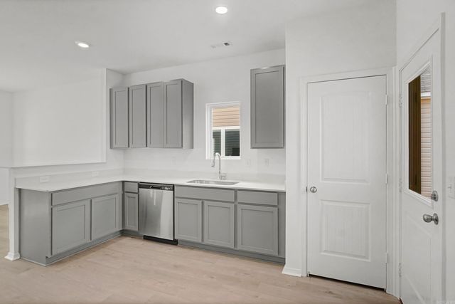 10421 Paul Eells Drive, North Little Rock, AR 72113