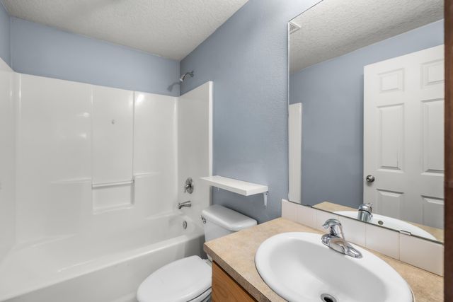 63175 NE De Haviland Street, Bend, OR 97701