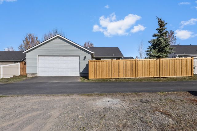 63175 NE De Haviland Street, Bend, OR 97701