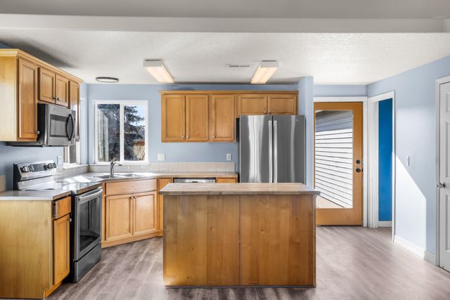 63175 NE De Haviland Street, Bend, OR 97701