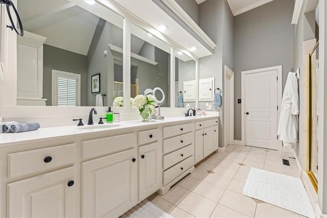 11345 Granada Court, Leawood, KS 66211