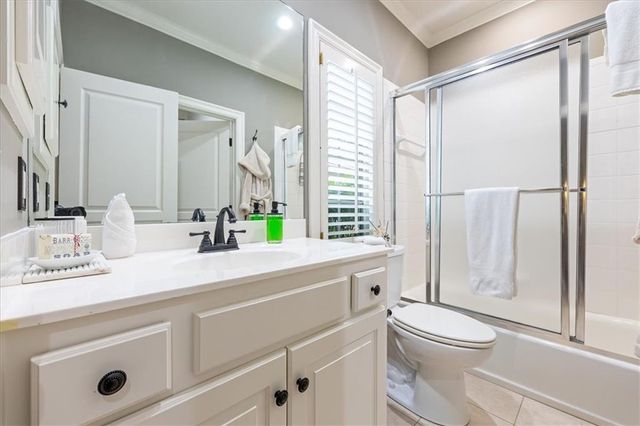 11345 Granada Court, Leawood, KS 66211