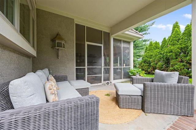 11345 Granada Court, Leawood, KS 66211