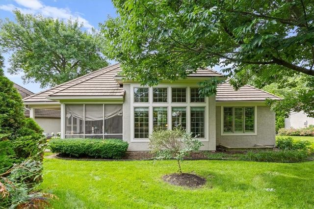11345 Granada Court, Leawood, KS 66211