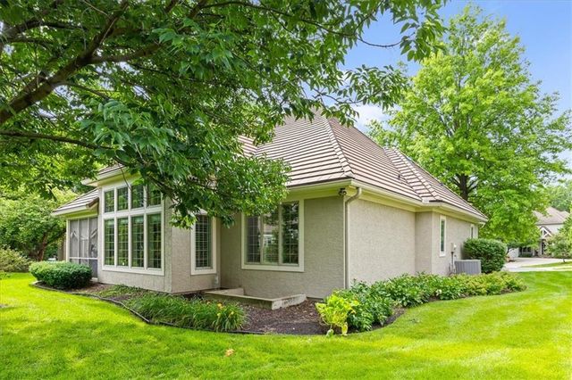 11345 Granada Court, Leawood, KS 66211