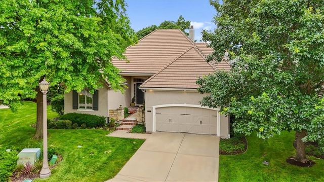 11345 Granada Court, Leawood, KS 66211