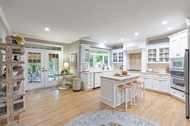 11345 Granada Court, Leawood, KS 66211