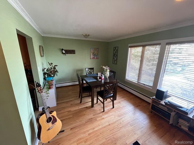 359 CONCORD PL APT 4, Bloomfield Charter Township, MI 48304