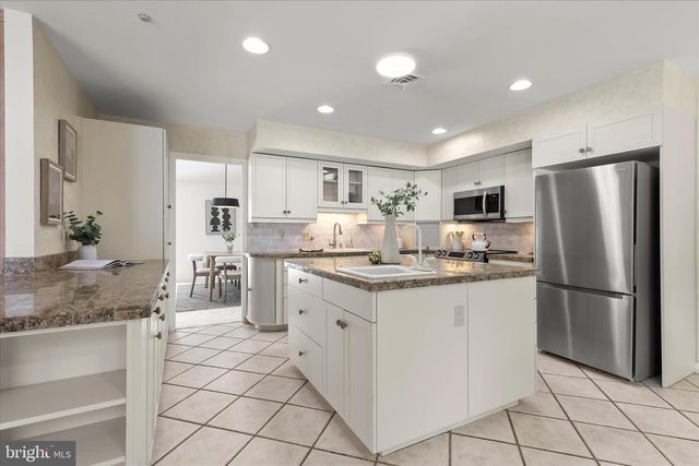 3307 JANELLEN DR, Baltimore, MD 21208