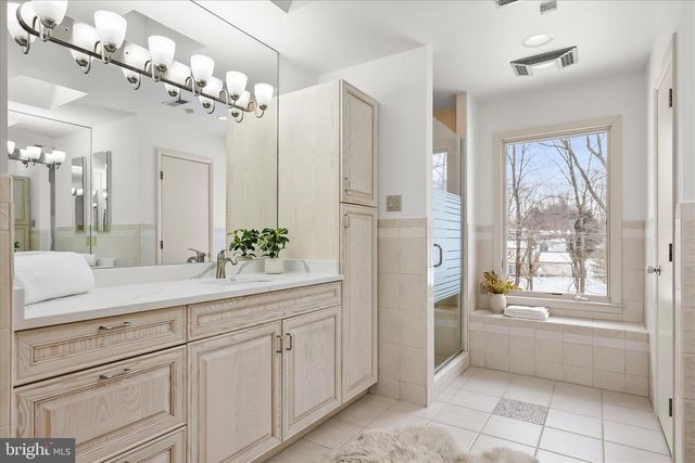 3307 JANELLEN DR, Baltimore, MD 21208