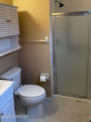 97 Selkirk Avenue, Toms River, NJ 08757