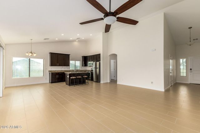 49112 N 3RD Avenue, New River, AZ 85087